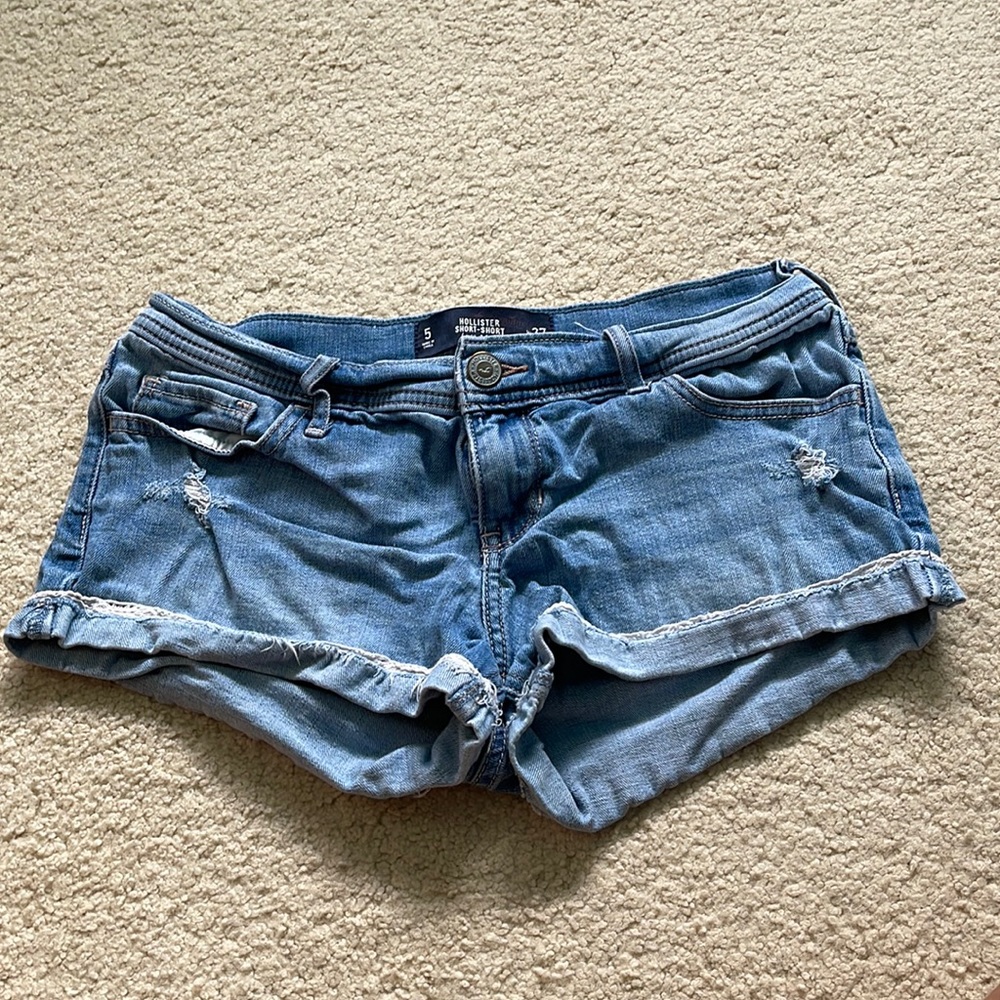 Hollister low rise shorts